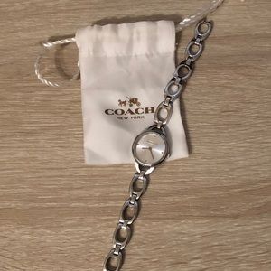 Signature C Coach Watch